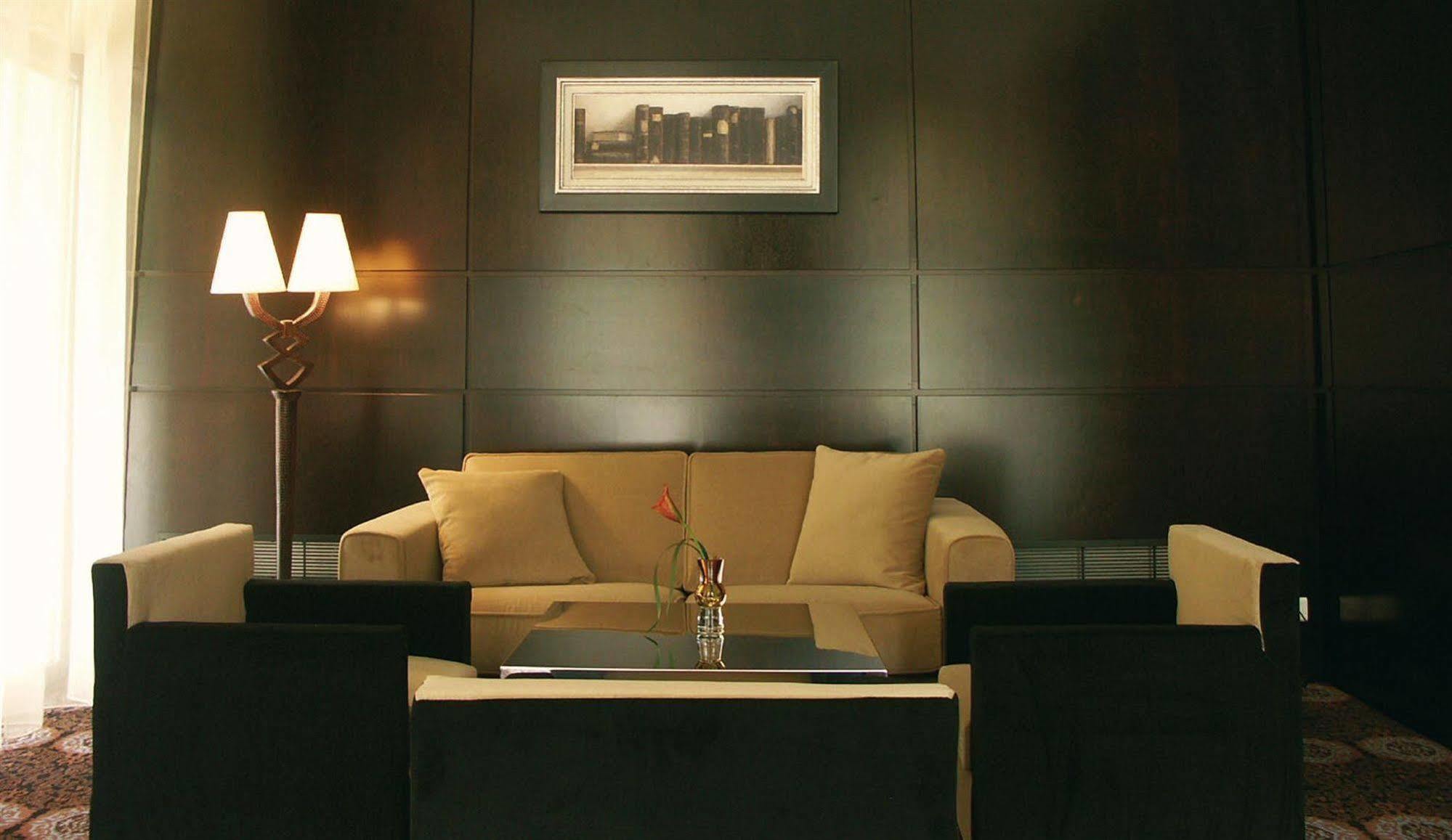Hotel & Spa Le Pavillon Charbonnières-les-Bains Zewnętrze zdjęcie